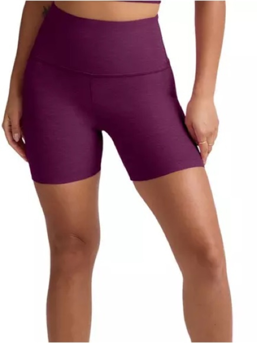 Beyond yoga boysenberry shorts size M